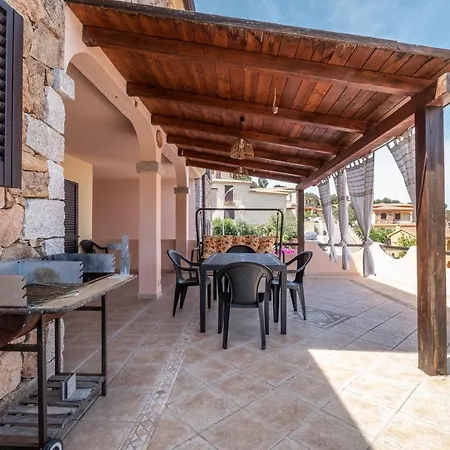 Casa Del Sole Splendida Casa Con Terrazza Vista Mare * Budoni